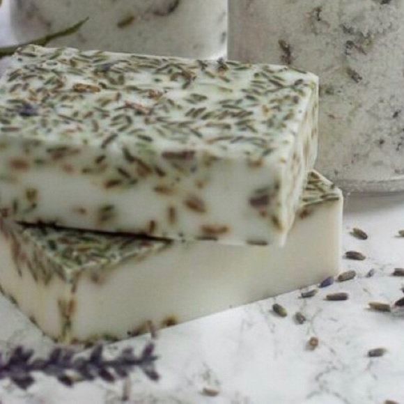 3 Lavender Soap Bars - Picture 1 of 1